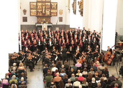 Festkonzert Max Reger 150 Der Leipziger Universitätschor, das Orchester Leipziger Romantik gestalten unter Leitung von UMD David Timm ein Festkonzert im Paulinum - Aula und Universitätskirche St. Pauli. Foto: Roland Schaetz
